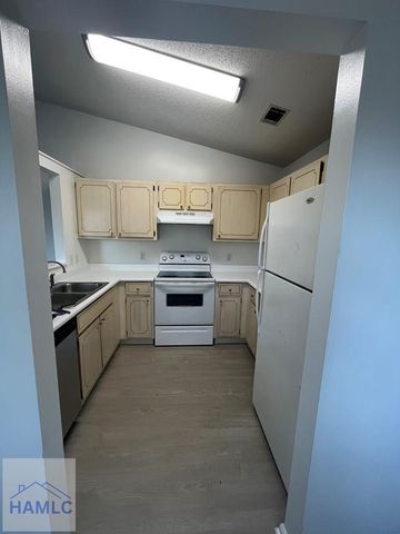 910-68 Brett Drive, Hinesville, GA 31313