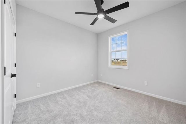 14552 Amanda Lane, Basehor, KS 66007