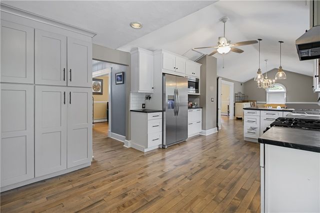 50 Countryside Drive, Cranston, RI 02921