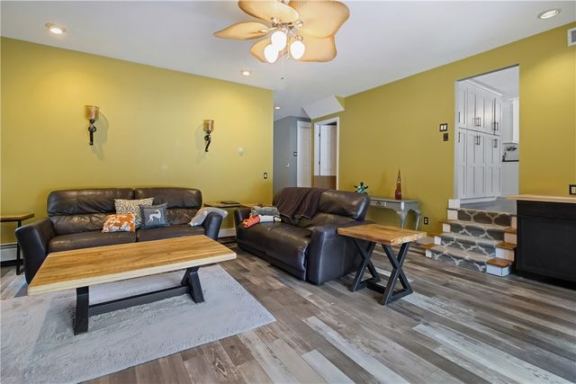 50 Countryside Drive, Cranston, RI 02921