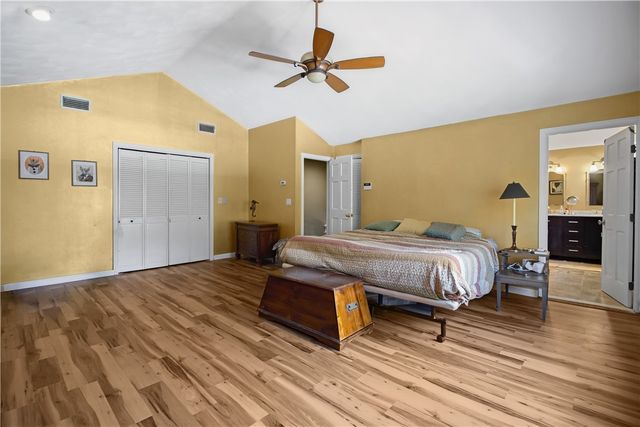 50 Countryside Drive, Cranston, RI 02921