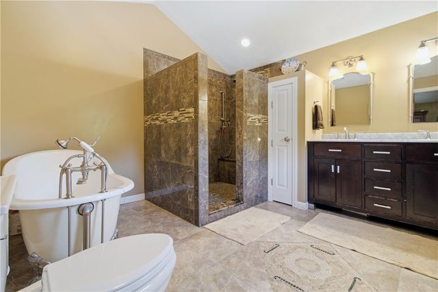 50 Countryside Drive, Cranston, RI 02921