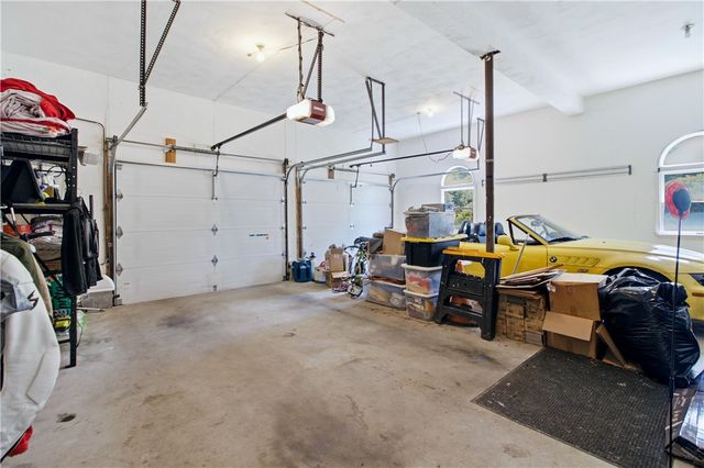 50 Countryside Drive, Cranston, RI 02921