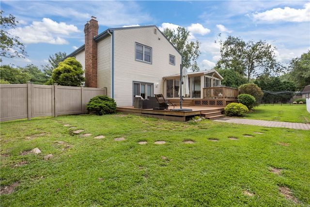 50 Countryside Drive, Cranston, RI 02921
