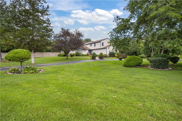 50 Countryside Drive, Cranston, RI 02921