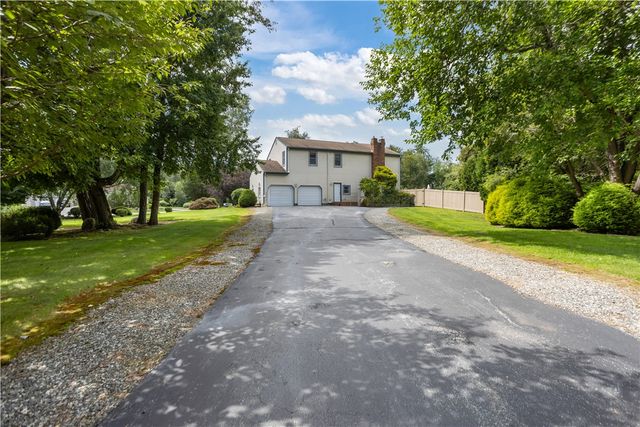 50 Countryside Drive, Cranston, RI 02921