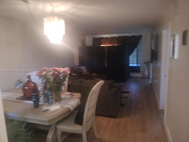 7450 NW 17th St 205, Plantation, FL 33313