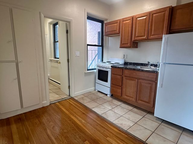 1238 Commonwealth Ave 43, Boston, MA 02134