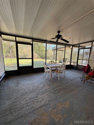 3702 Merrifield Drive, Valley Grande, AL 36703