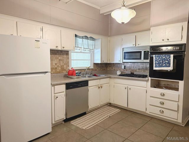 3702 Merrifield Drive, Valley Grande, AL 36703