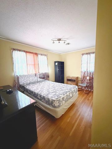 3702 Merrifield Drive, Valley Grande, AL 36703