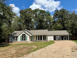 4413 Circle Square Drive, Mooringsport, LA 71060