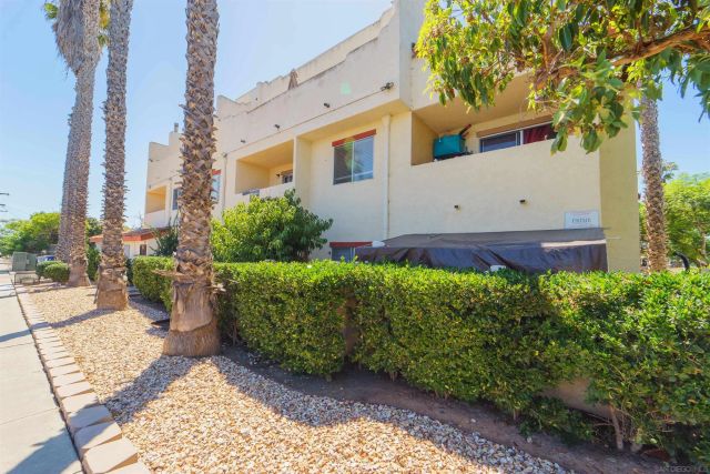 3691 National, San Diego, CA 92113