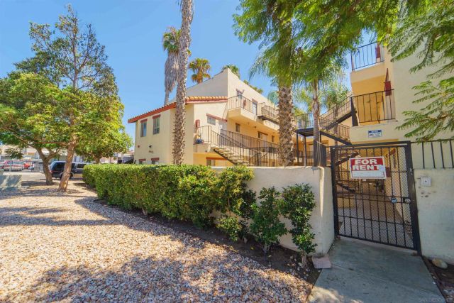 3691 National, San Diego, CA 92113