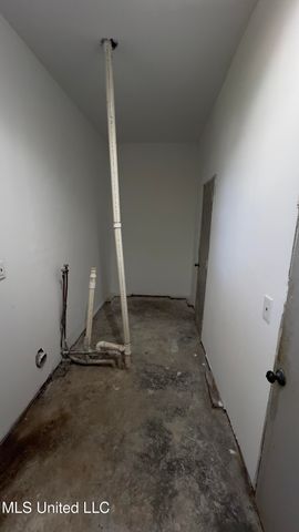 1044 Cooper Road, Jackson, MS 39212