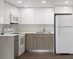 17350 NW 68th Avenue 400-402A, Hialeah, FL 33015