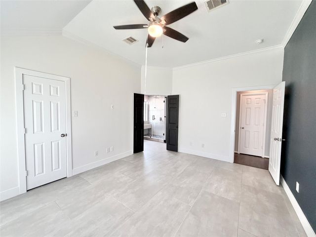 122 Long Canyon Lane, Richmond, TX 77469