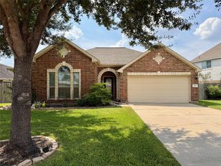 122 Long Canyon Lane, Richmond, TX 77469