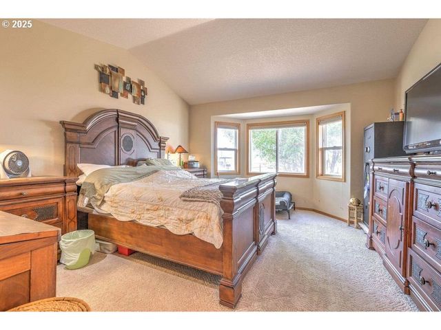 7208 Ne OCHOCO Hwy, Prineville, OR 97754