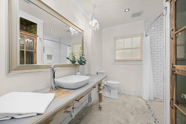 3405 Cascadera DR, Austin, TX 78731