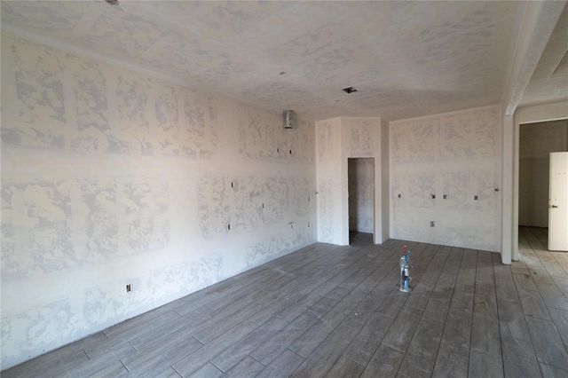 3132 Porter Drive, Edmond, OK 73012