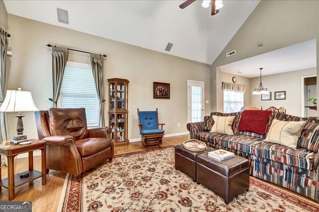 211 Willow Bend Way, Senoia, GA 30276