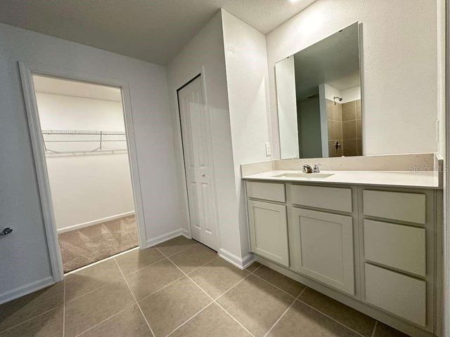 5431 MEADOW WALK DRIVE, Davenport, FL 33837