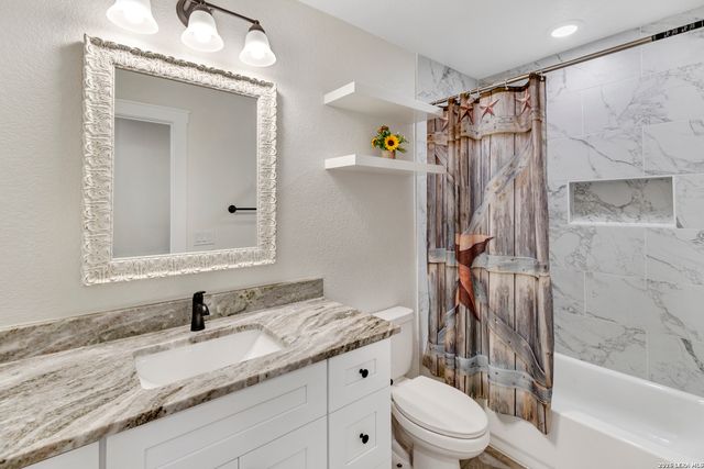 1706 Redwood Drive, Granite Shoals, TX 78654