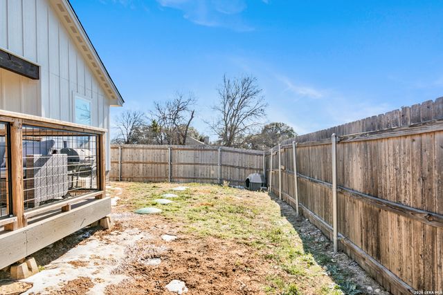 1706 Redwood Drive, Granite Shoals, TX 78654