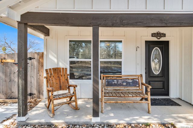 1706 Redwood Drive, Granite Shoals, TX 78654