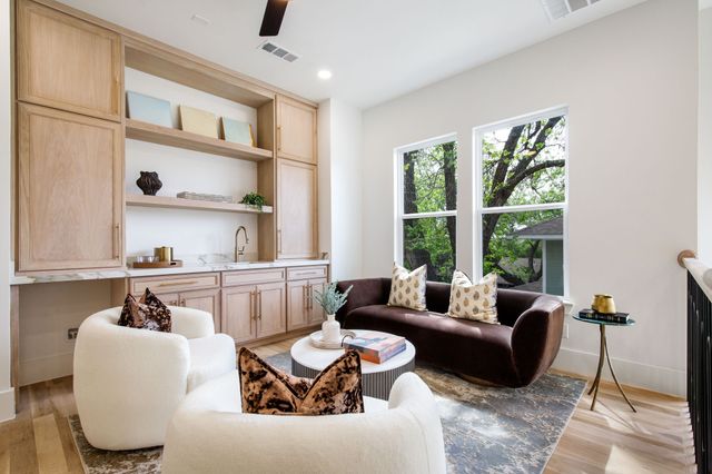 6162 Prospect Avenue, Dallas, TX 75214