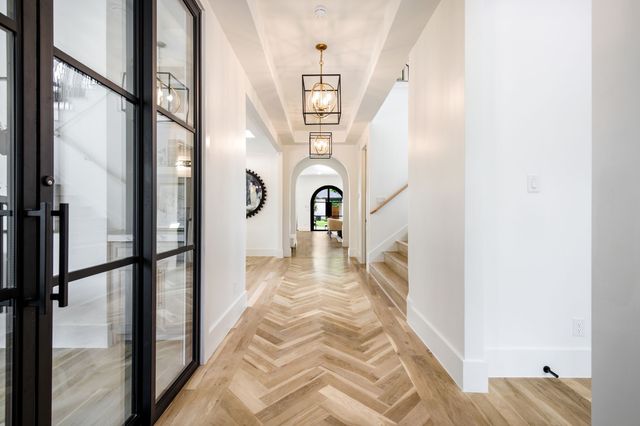 6162 Prospect Avenue, Dallas, TX 75214