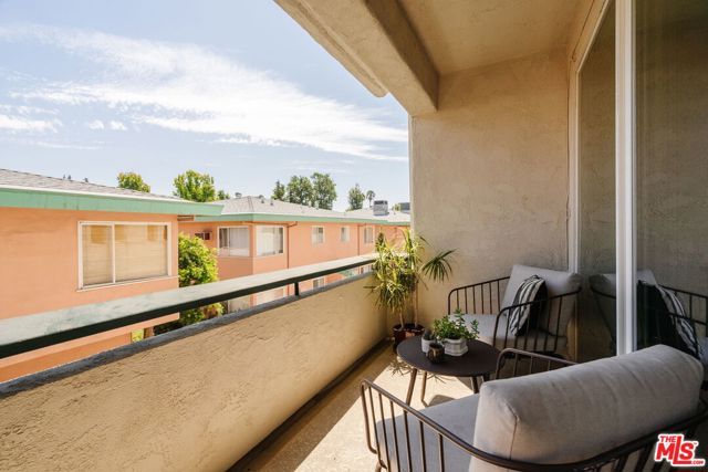 960 San Pasqual Street 203, Pasadena, CA 91106