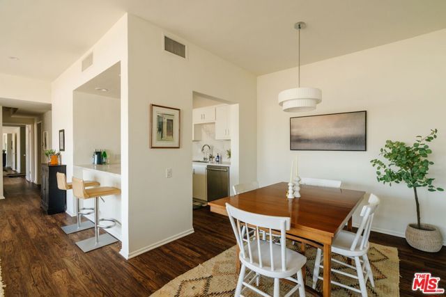 960 San Pasqual Street 203, Pasadena, CA 91106