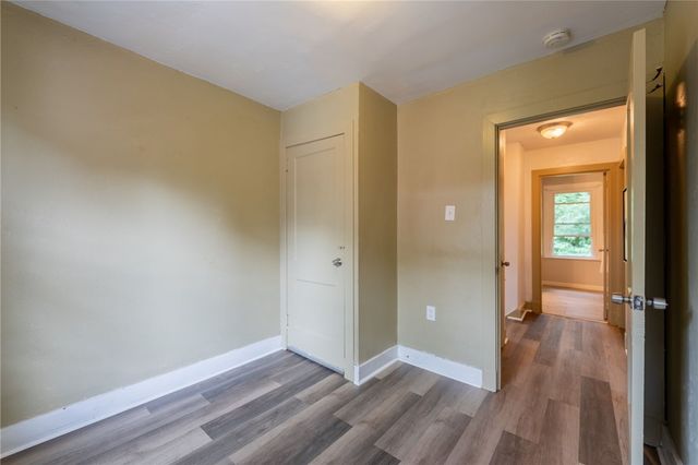 7322 Whipple St, Swissvale, PA 15218