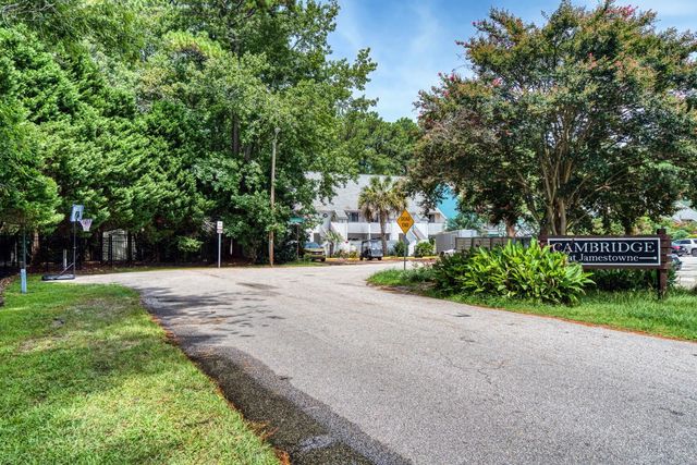 401 Cambridge Cir Apt A4, Murrells Inlet, SC 29576