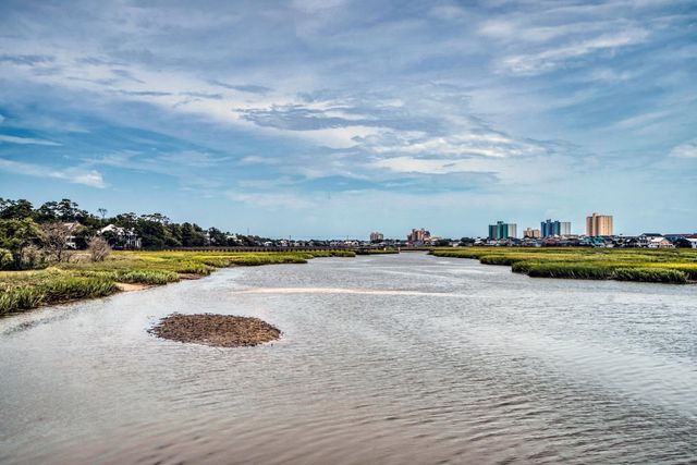 401 Cambridge Cir Apt A4, Murrells Inlet, SC 29576