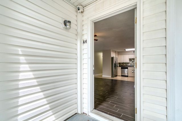 401 Cambridge Cir Apt A4, Murrells Inlet, SC 29576