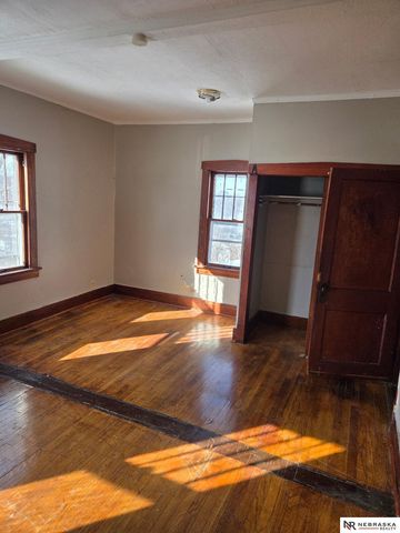 4506 Fort Street, Omaha, NE 68104