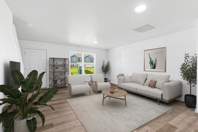 826 S Orchard Way, Springfield, MO 65802