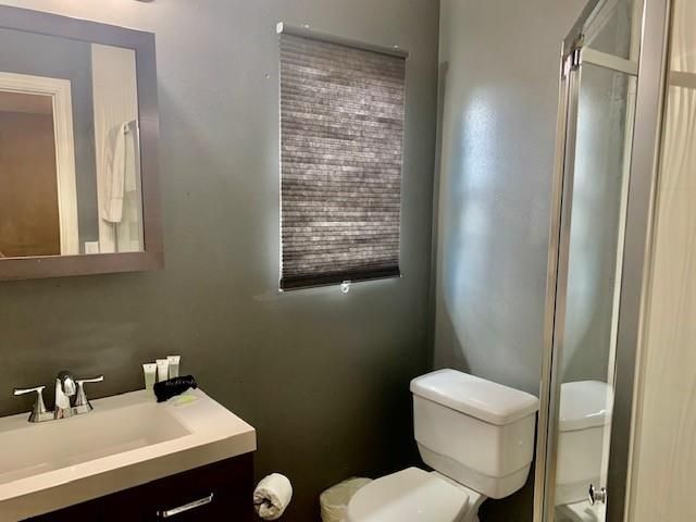 1114 Bayou Circle, Galveston, TX 77551