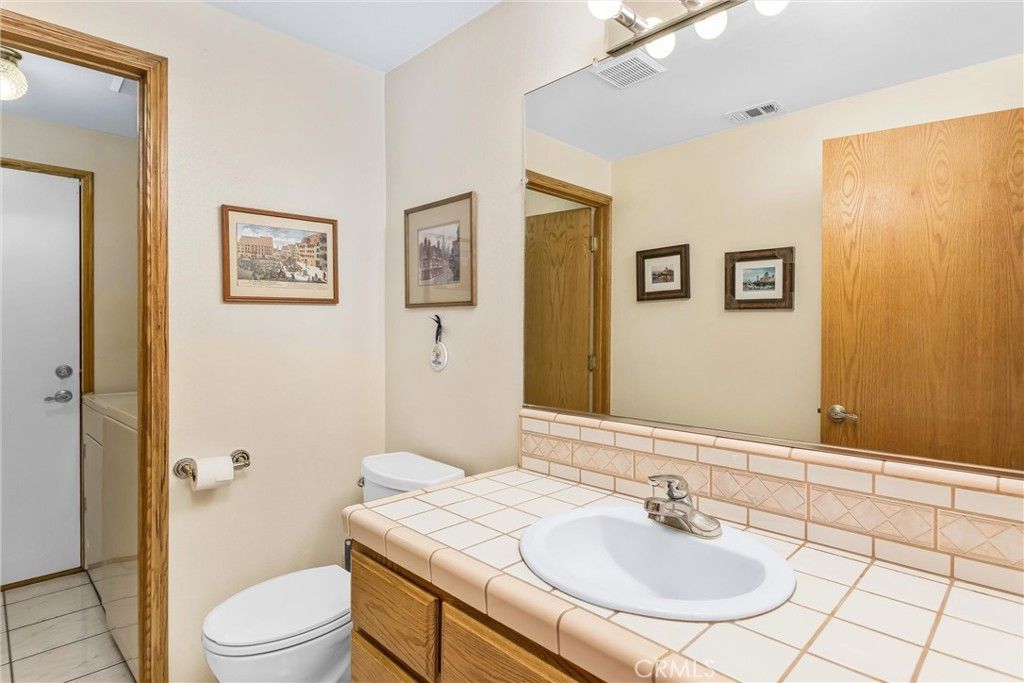 Image 21 of property listing at 13675 Spring Valley Parkway, Victorville, CA 92395