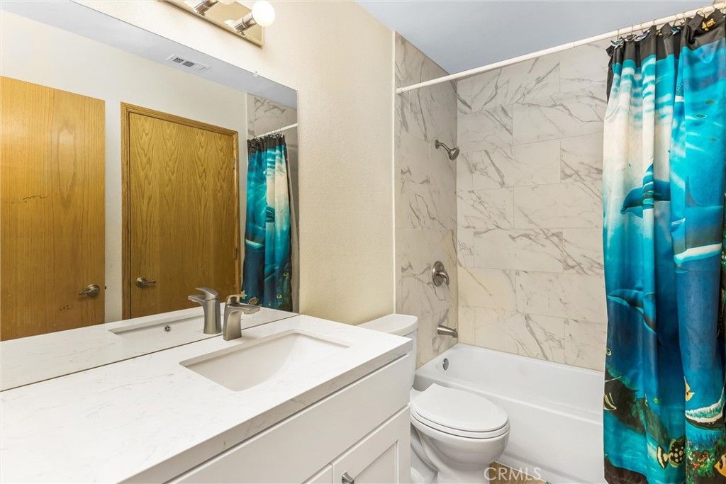 Image 24 of property listing at 13675 Spring Valley Parkway, Victorville, CA 92395