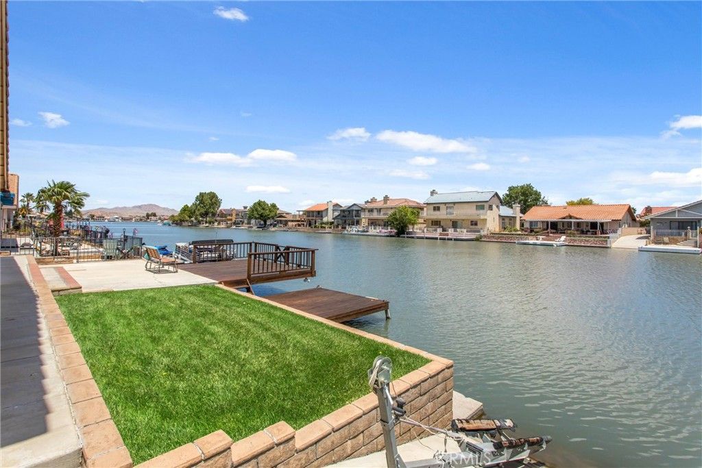 Image 35 of property listing at 13675 Spring Valley Parkway, Victorville, CA 92395