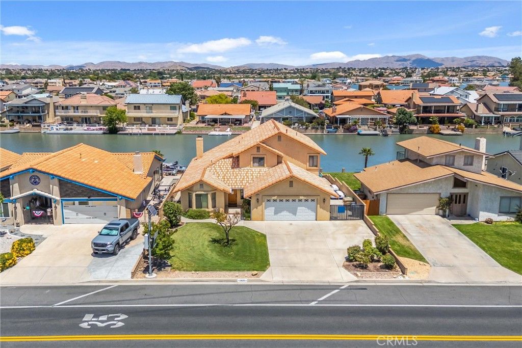 Image 39 of property listing at 13675 Spring Valley Parkway, Victorville, CA 92395