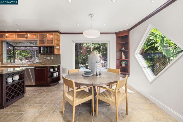 1490 Whitecliff Way, Walnut Creek, CA 94596