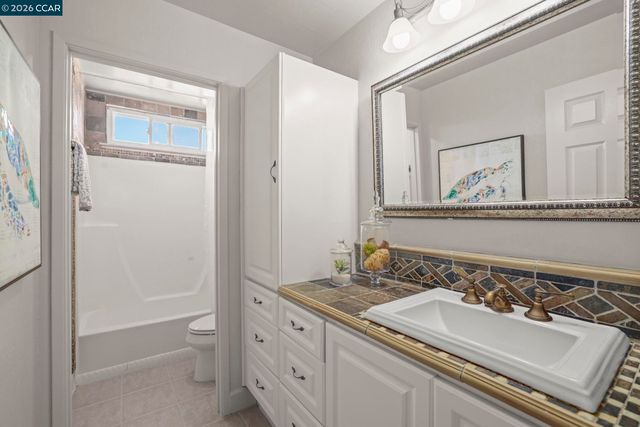 1490 Whitecliff Way, Walnut Creek, CA 94596