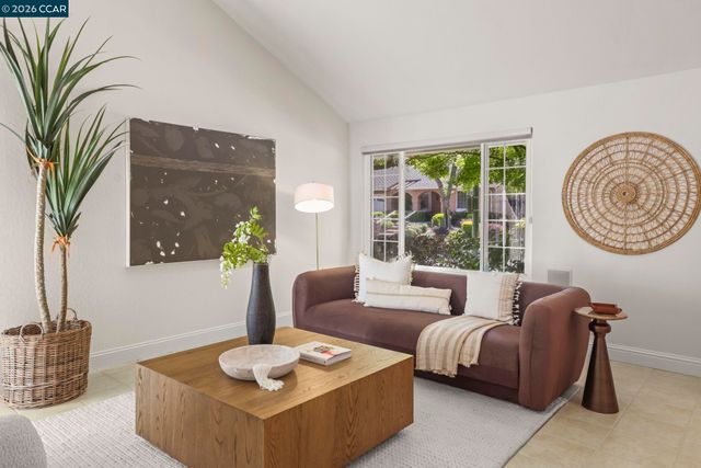 1490 Whitecliff Way, Walnut Creek, CA 94596
