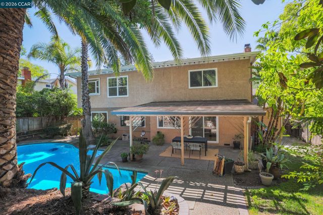 1490 Whitecliff Way, Walnut Creek, CA 94596