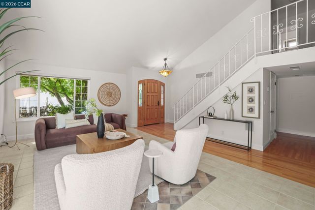 1490 Whitecliff Way, Walnut Creek, CA 94596